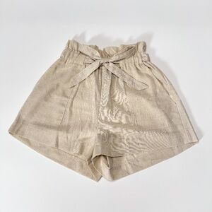 🤎 Showpo All Rounder High Waist Paperbag Shorts Cream / White - 4 US / 8 AU 🤎